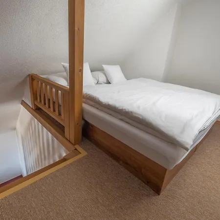 Pod Chopkom * Pavčina Lehota