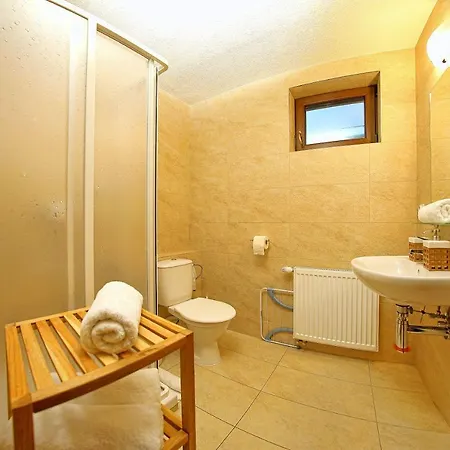 Apartment Pod Chopkom Pavcina Lehota (Zilinsky)